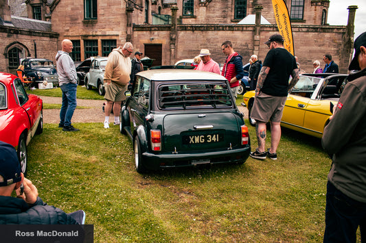 Austin Mini Cooper MKI | Voiture de Collection Capots Vintage Austin Mini Cooper MKI | Voiture de Collection Capots Vintage